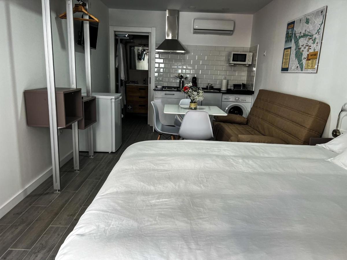 Alaudae Apartamentos เมรีดา ภายนอก รูปภาพ
